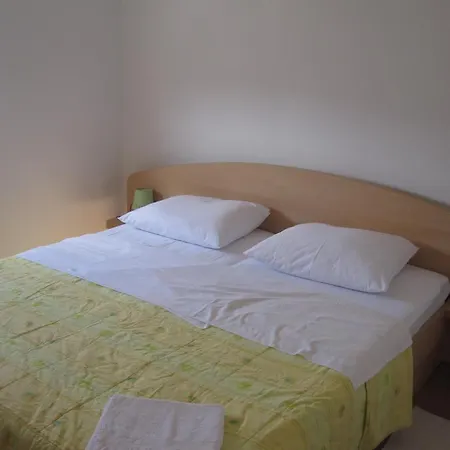 Apartment Branimir Murter